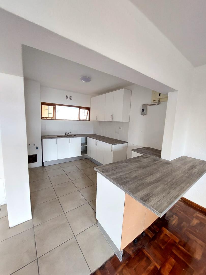 3 Bedroom Property for Sale in Vredehoek Western Cape